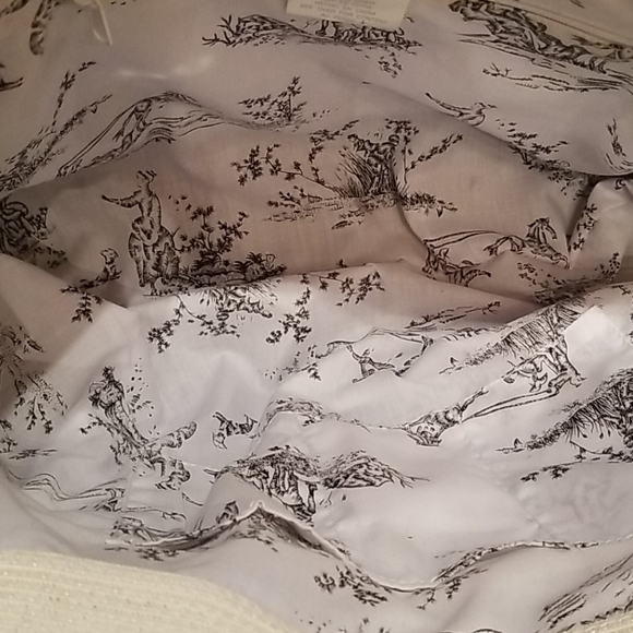 Liz Claiborne Striped Tote Bag - Picture 11 of 13